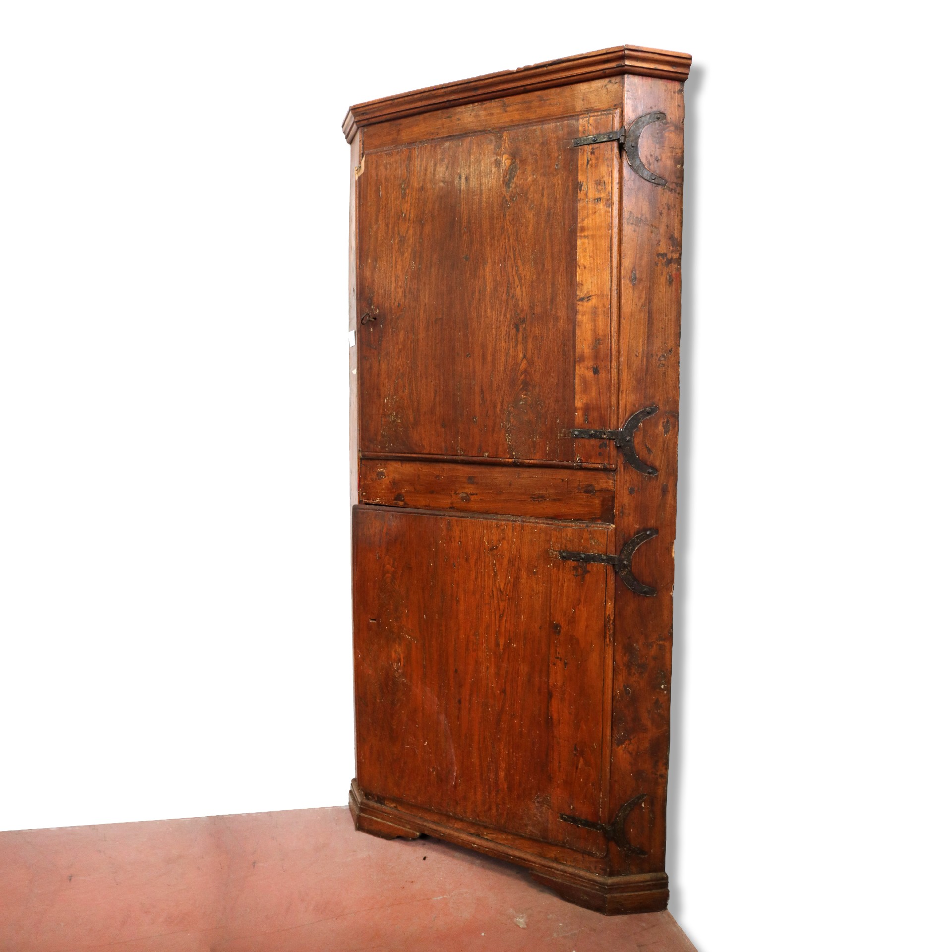 Antique corner unit in chestnut wood. Louis XIV period. - 1