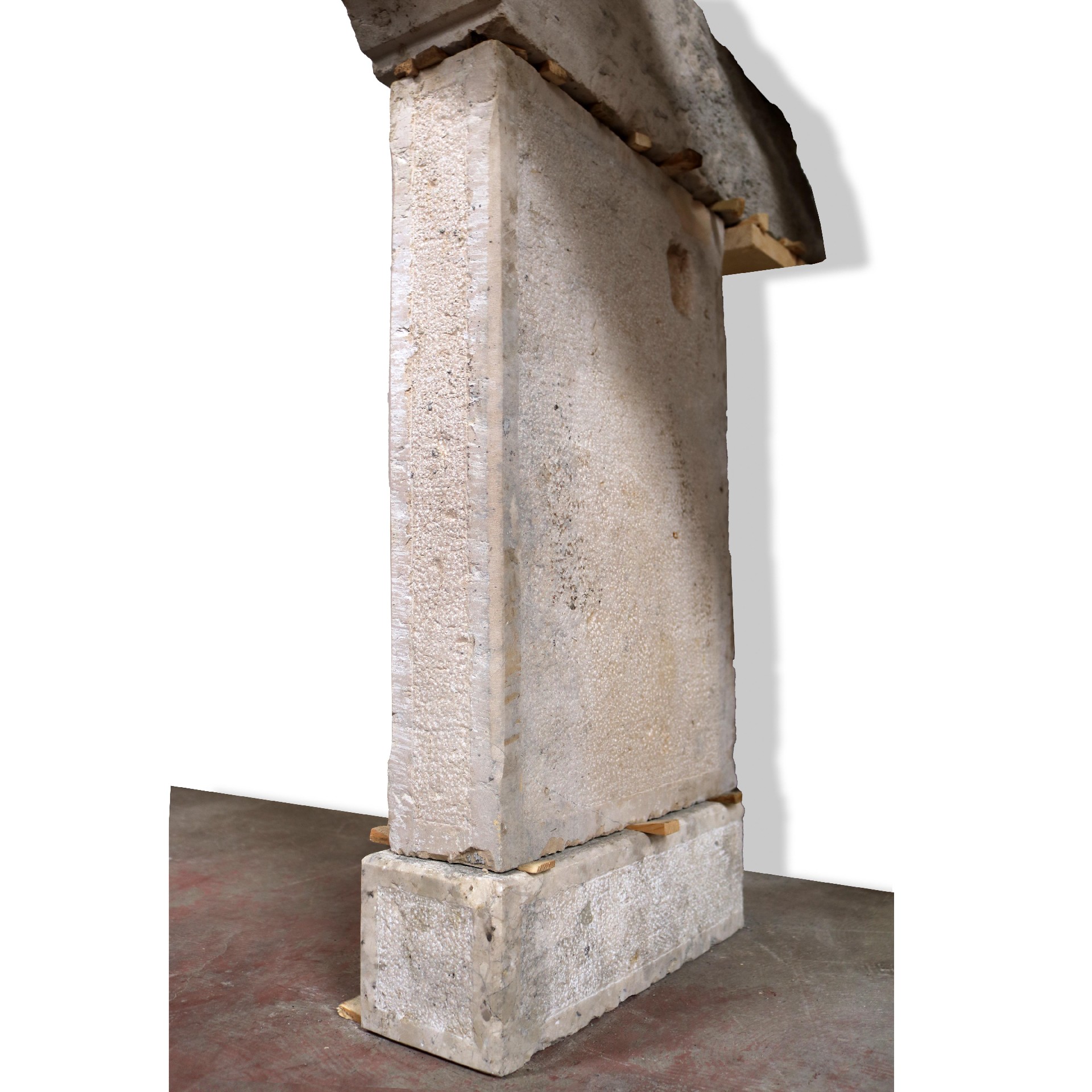 Antique stone fireplace, cm 146x105 h. - 1