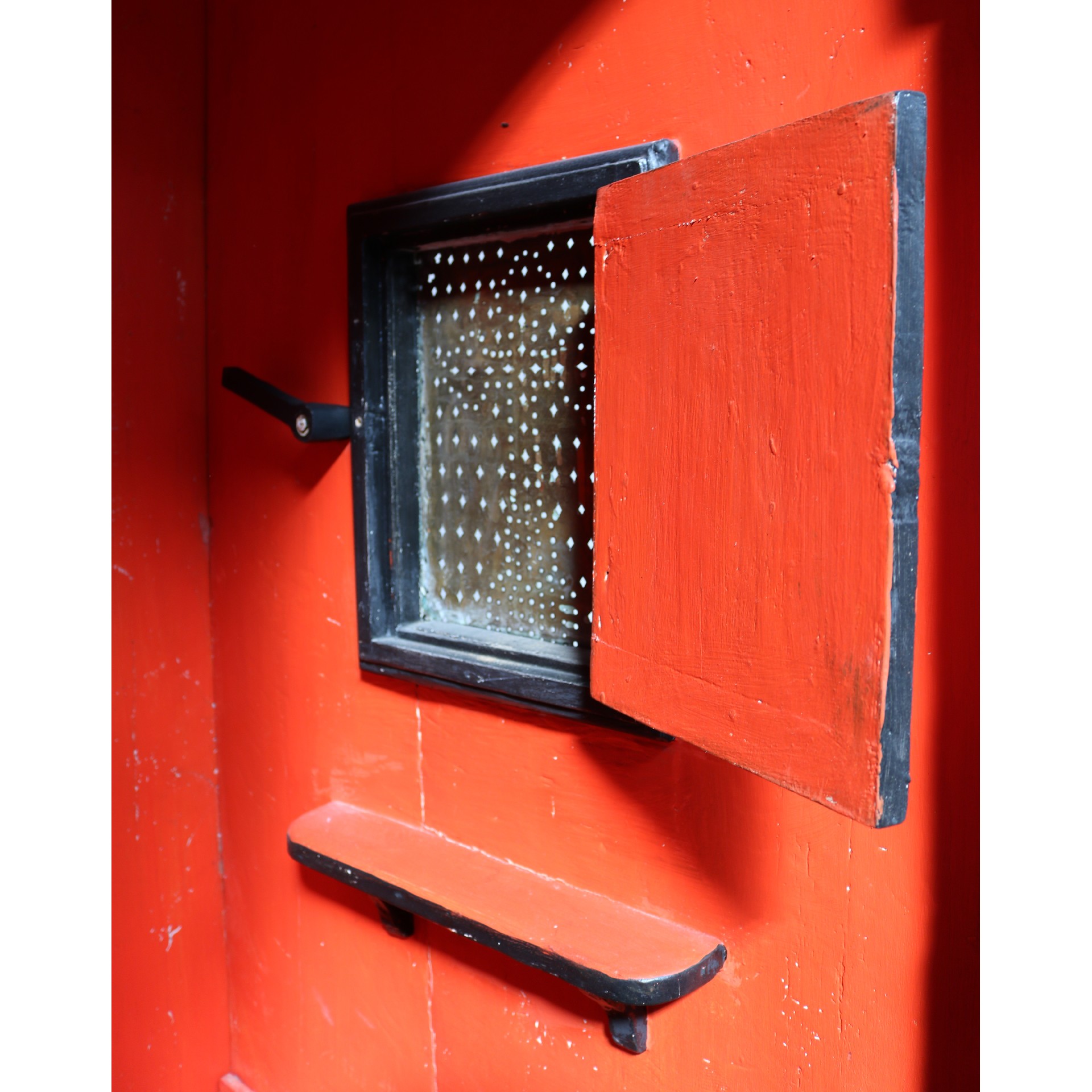 Pair of ancient polychrome confessionals. - 1