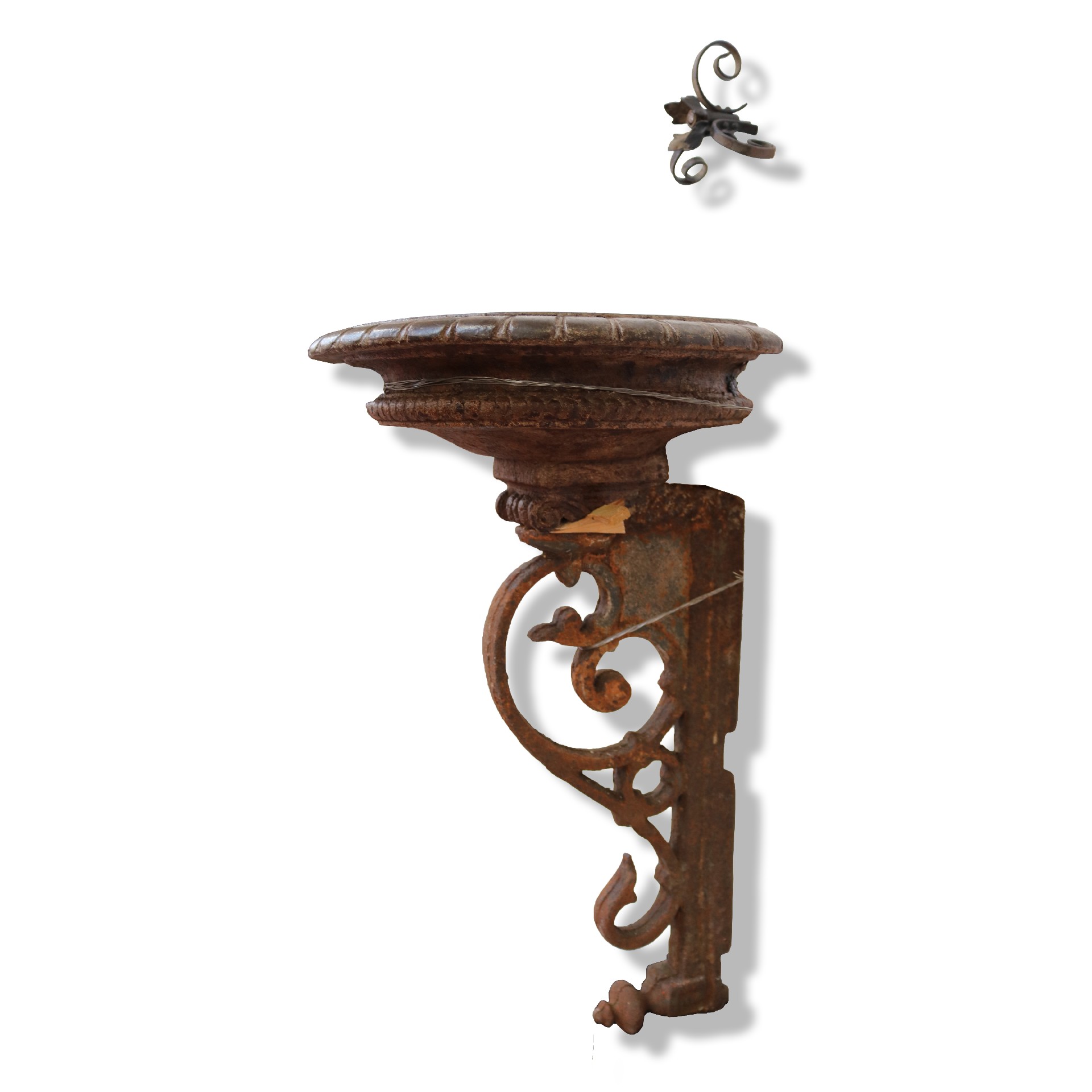 Antique cast iron fountain. 1800s. - 1