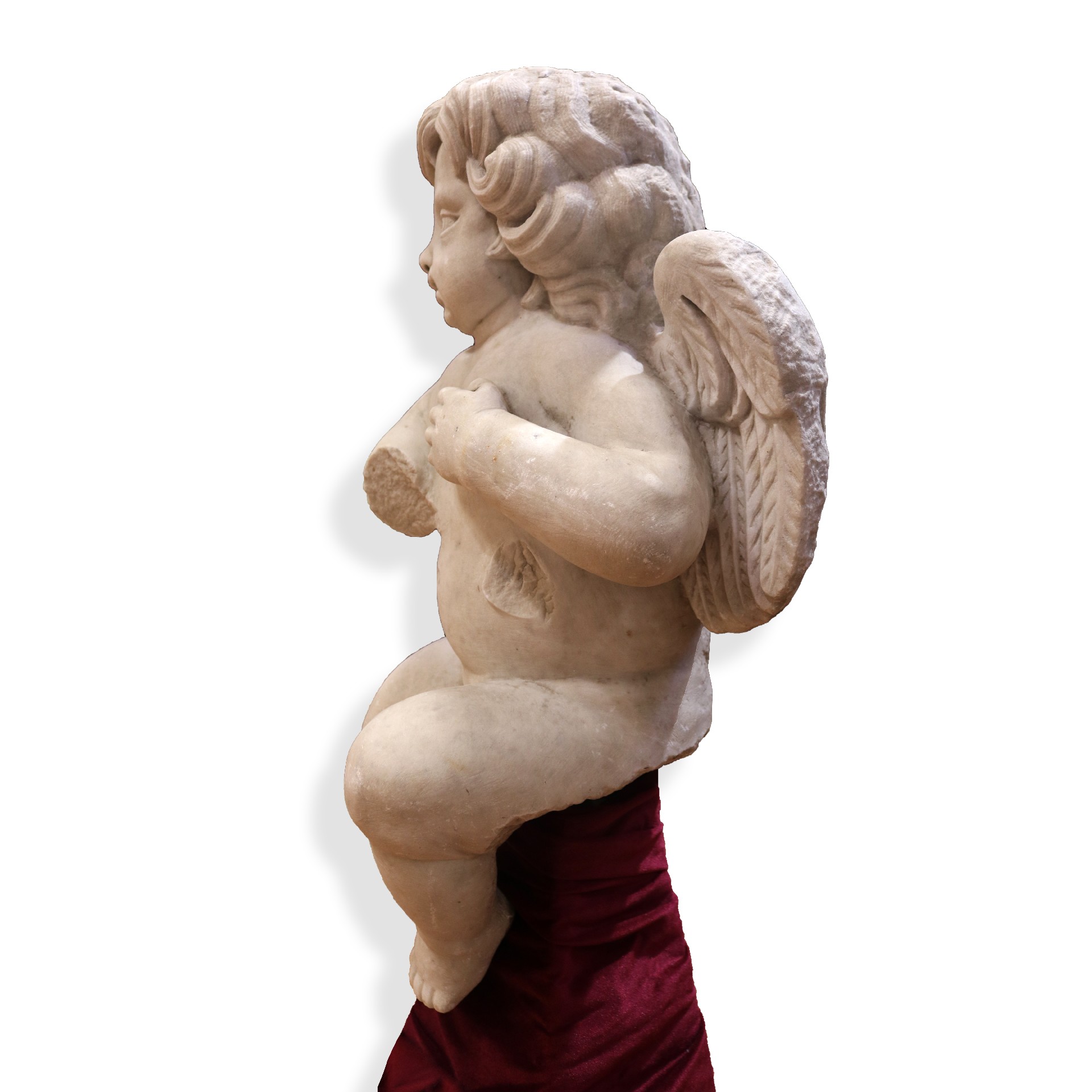 Marble sculpture depicting a putto. - 1