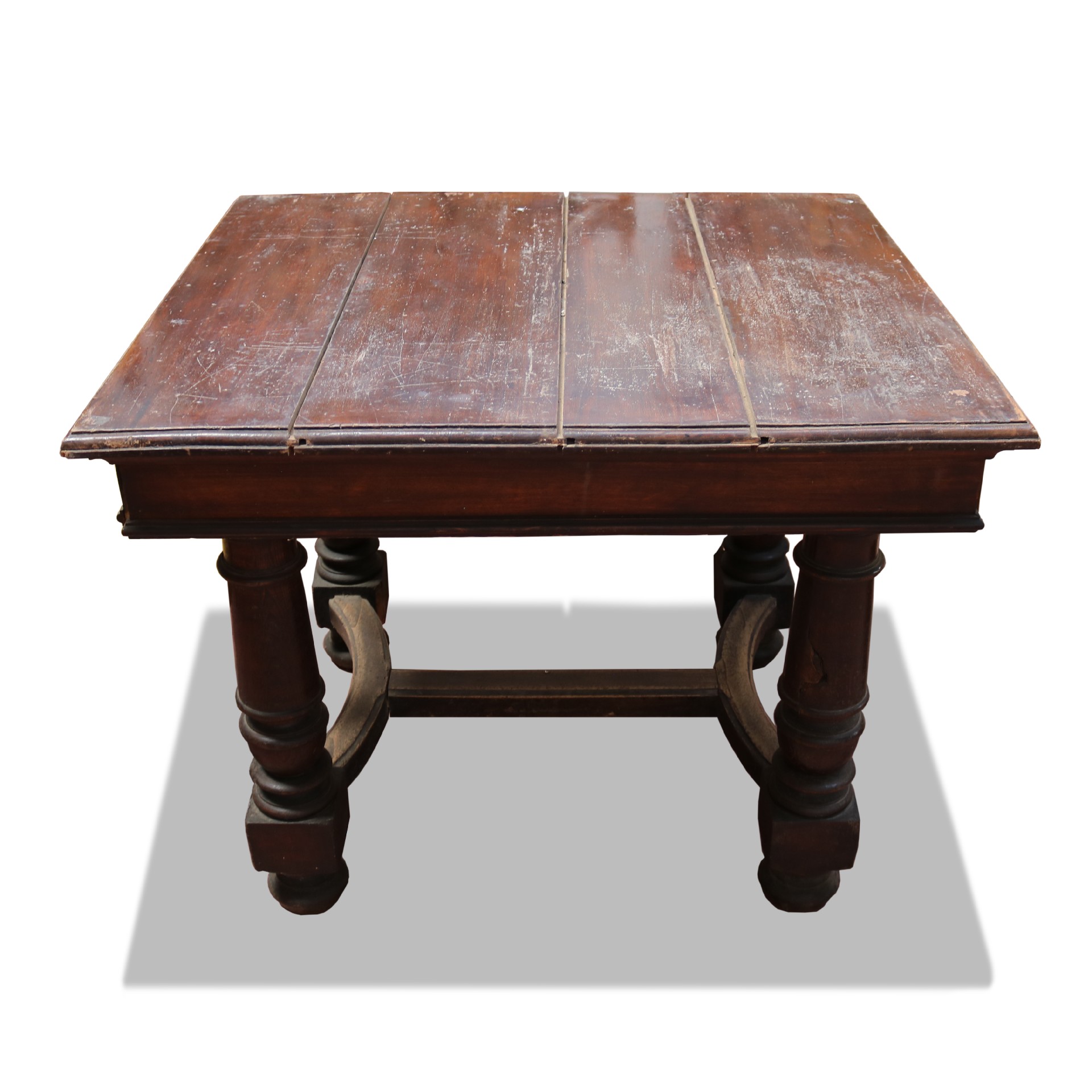 Tavolo in legno allungabile. - 1