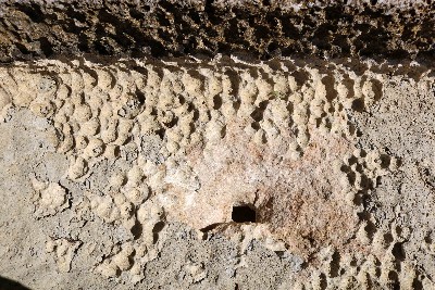 Fontana antica in pietra. 