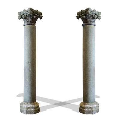 Coppia di colonne antiche in pietra. Epoca 1600. 