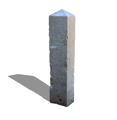 Antica colonna in pietra. 