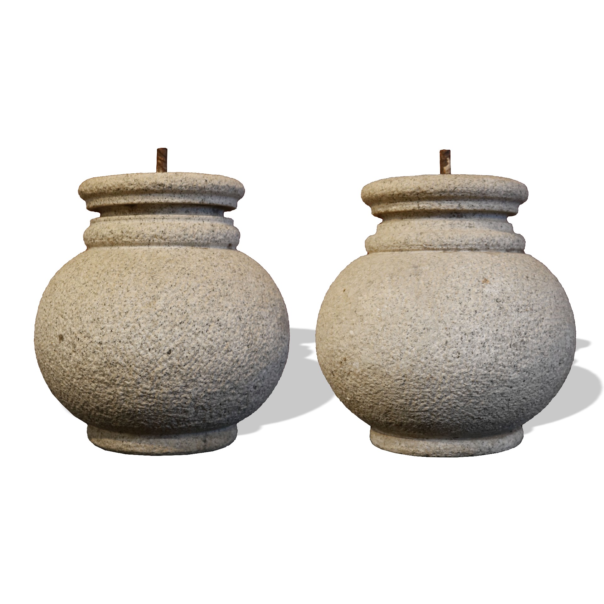 Ancient pair of stone gate finials. - 1